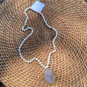 Souther Seoul Geode + Marble Beaded Necklace